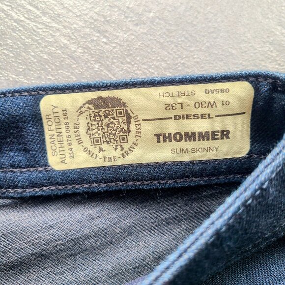 Diesel Thommer Slim Skinny Stretch Dark Blue Wash Jeans Size W30 x L32 - Picture 4 of 8